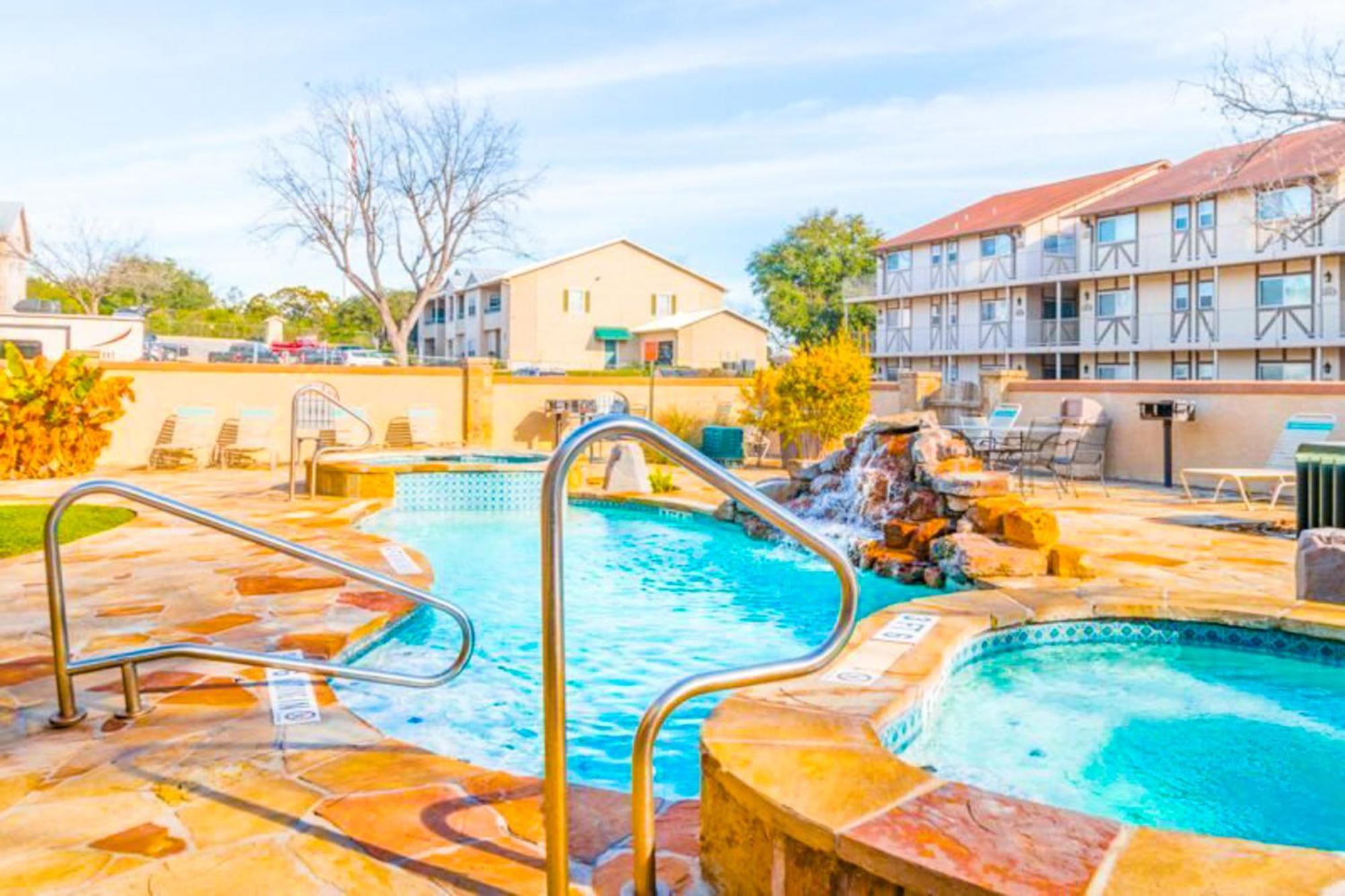 Water Wheel Resort Condo Resort New Braunfels Room photo