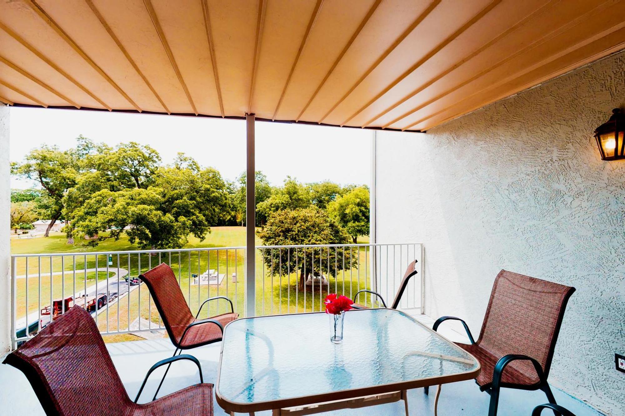 Water Wheel Resort Condo Resort New Braunfels Room photo